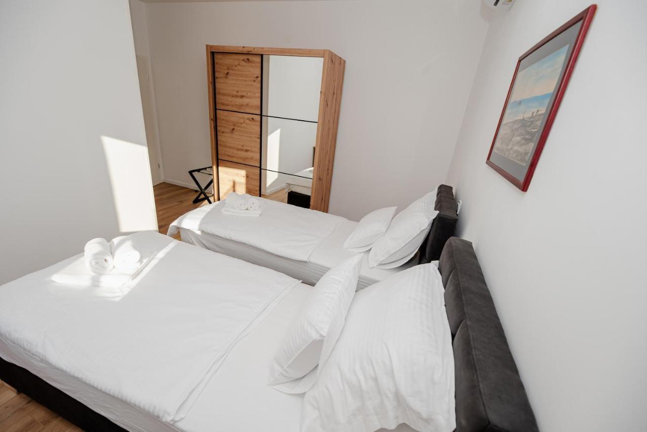 Villa Sportiva Zadar With Private Heated Pool Bagian luar foto