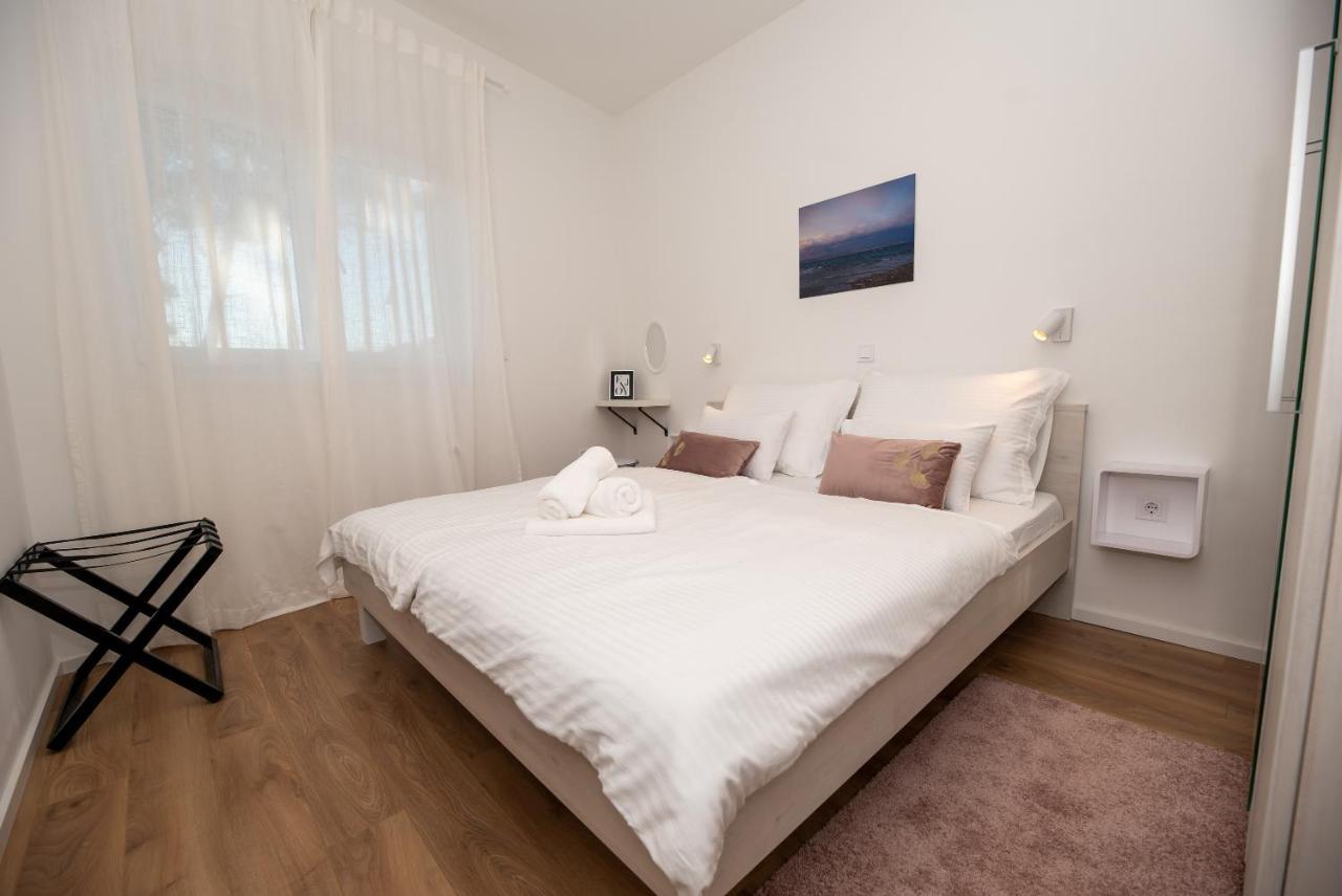Villa Sportiva Zadar With Private Heated Pool Bagian luar foto